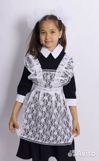 Белый школьный фартук