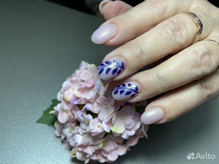 Мастер маникюра и педикюра