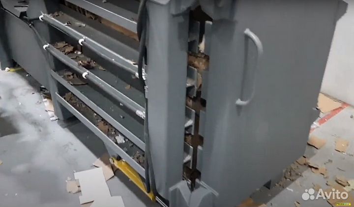 Горизонтальный пресс для макулатуры