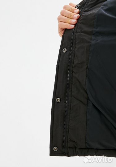 Пуховик Levi's