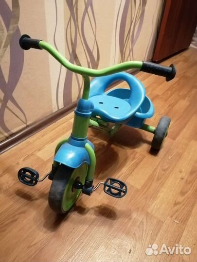 Детский трехколесный велосипед