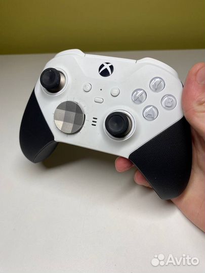 Геймпад: Xbox Elite Controller 2