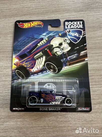 Hot Wheels Premium Land Cruiser, Bone Shaker