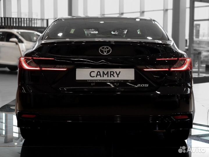 Toyota Camry 2.0 CVT, 2024