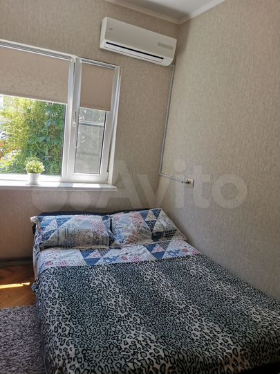 Дом 200 м² на участке 4 сот.