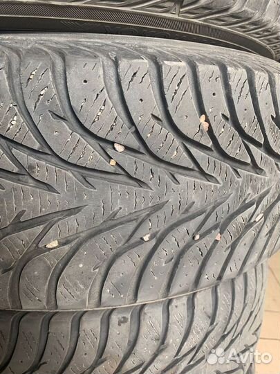 Yokohama Ice Guard Stud IG55 205/50 R17