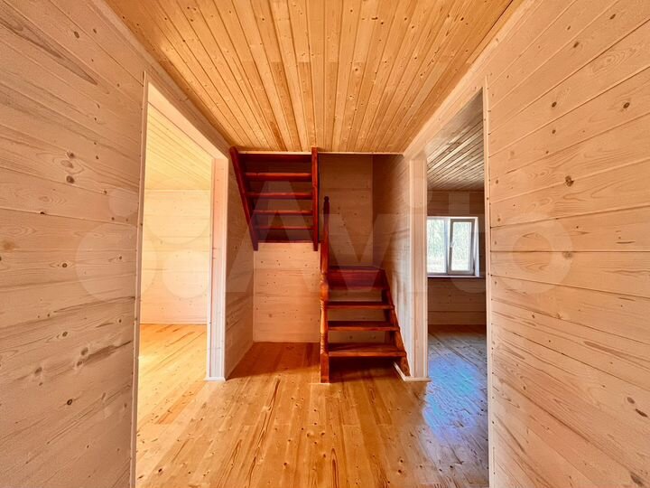 Дом 106,6 м² на участке 5,6 сот.