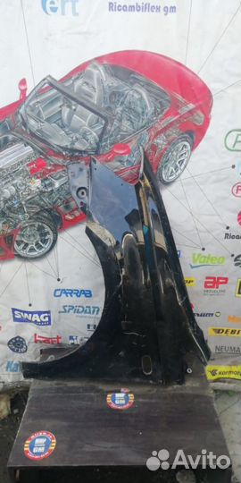 Крыло левое Фольксваген Поло седан