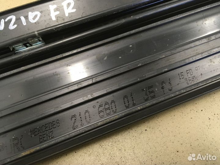 Накладка порога (внутренняя) W210 E-Klasse 1995-20