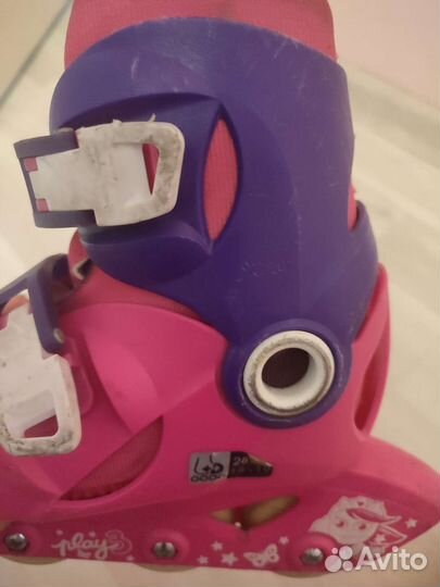 Роликовые коньки