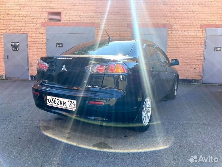 Прокат авто Митшубиси Лансер