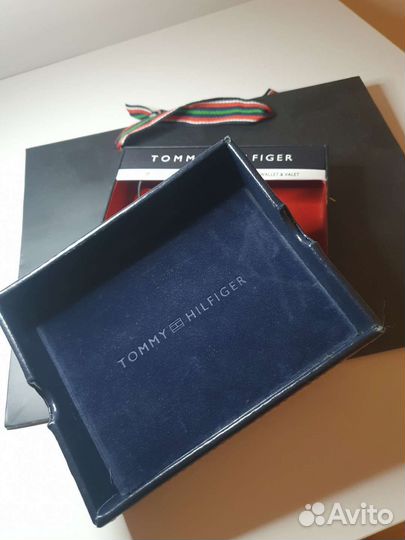 Коробка,пакет Tommy Hilfiger