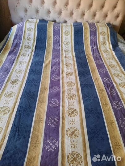 Постельное белье 1.5 спальное, постельное бельё