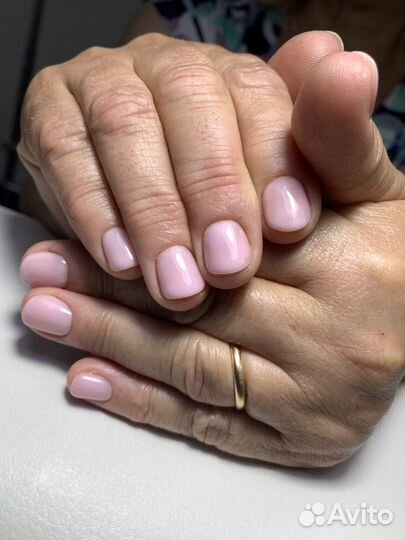 Маникюр, наращивание ногтей