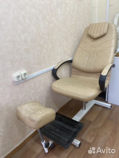 Педикюрное кресло