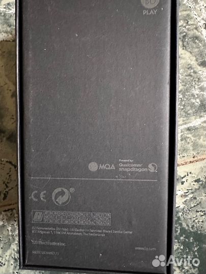 Коробка от LG V30+