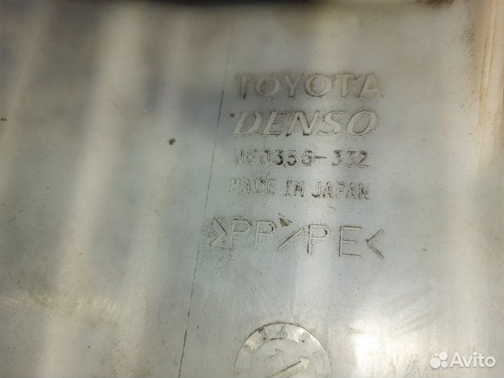 Бачок стеклоомывателя Lexus Rx4 Rx200T Rx300 Rx350