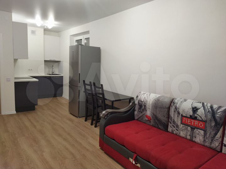 2-к. квартира, 56 м², 6/12 эт.