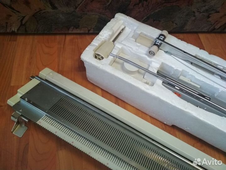 Вязальная машина двухфонтурная silver reed sk 561