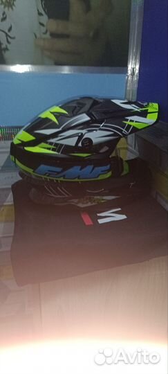 Мотошлем для эндуро