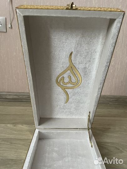 Шкатулка для украшений