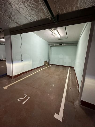 Машиноместо, 28 м²