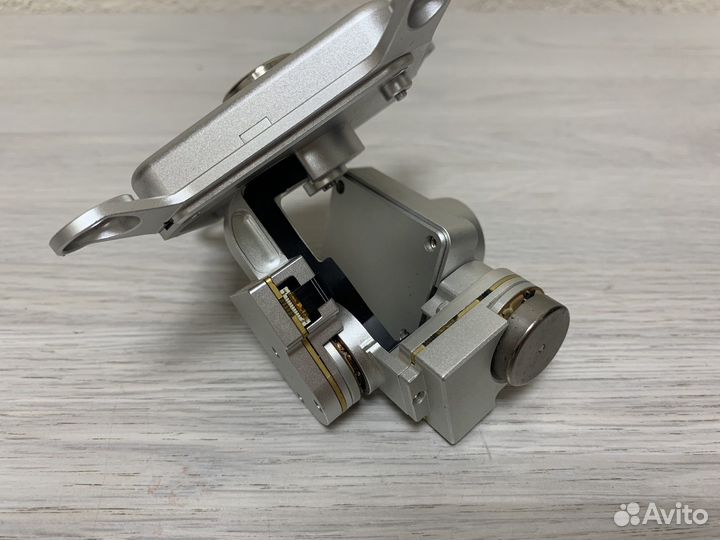 Подвес квадрокоптера DJI Phantom 2 Vision Plus