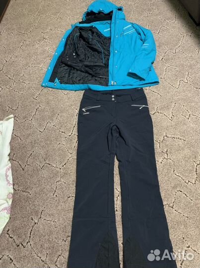 Костюм для активного отдыха