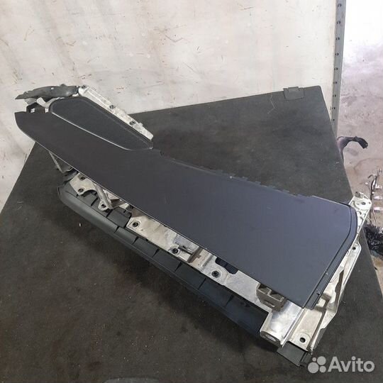 Центральная консоль Porsche Macan 95B 3.0 CTB