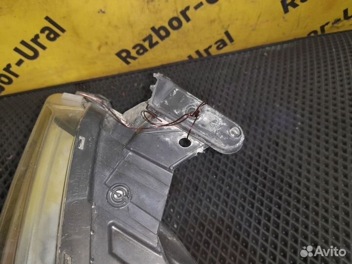 Фара передняя левая дефект оригинал Киа Рио 3