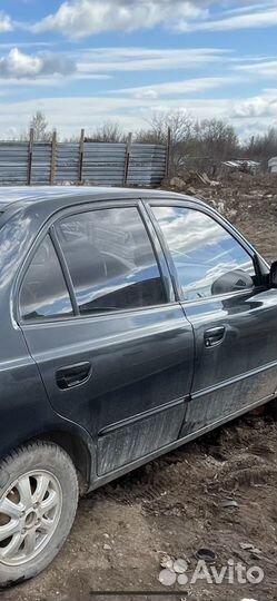 Боковые стекла на hyundai accent