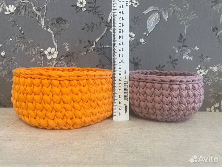 Вязанные корзинки
