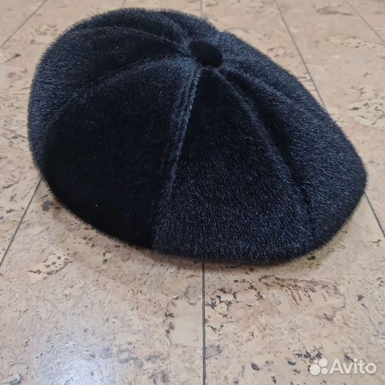 Меховая мужская кепка