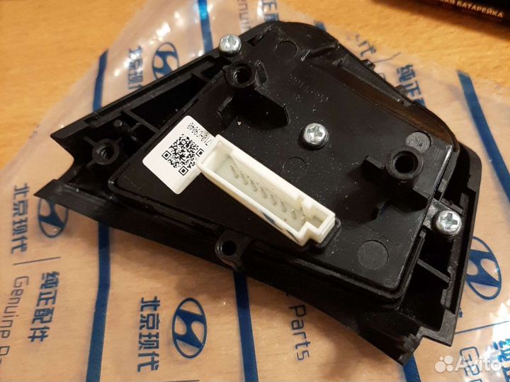 Накладка правая на руль Hуndai Creta