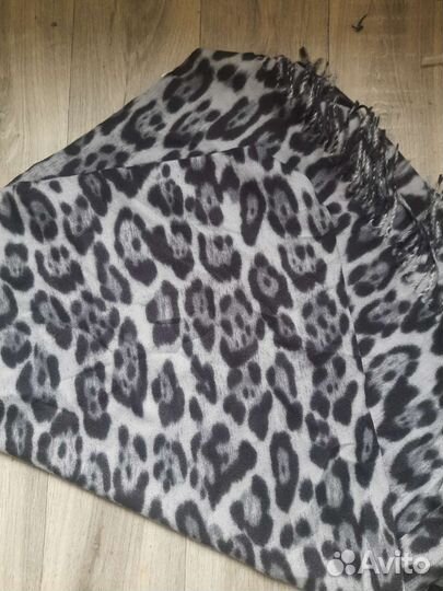 Шарфы и палантины