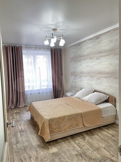 2-к. квартира, 65 м², 3/10 эт.