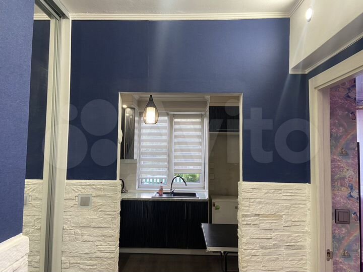 2-к. квартира, 48 м², 1/3 эт.