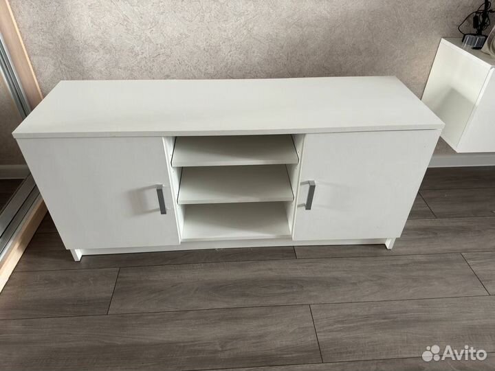 Тумба под тв