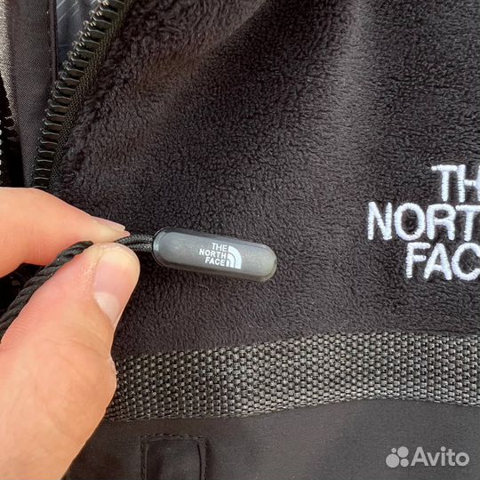 Весенняя куртка The North Face
