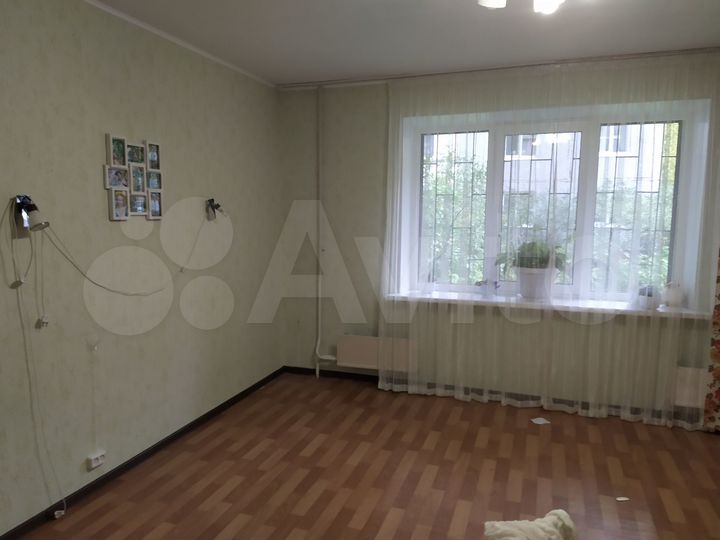 3-к. квартира, 72 м², 1/16 эт.