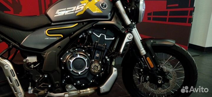 Voge AC525X