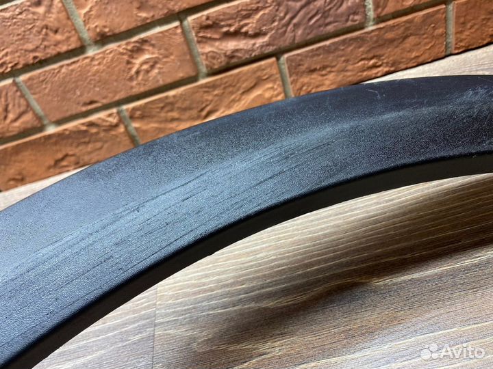 Накладка крыла заднего левого Volvo V60 CC 2018+