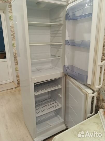 Холодильник