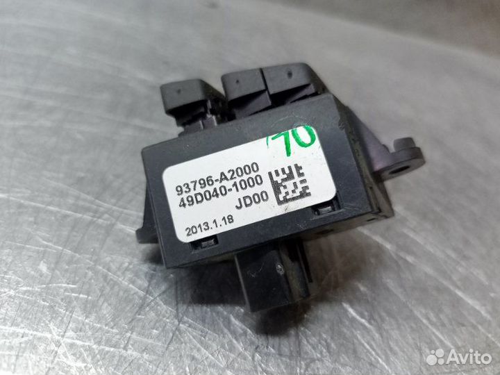 Кнопка Kia Ceed G4FG 2012-2018