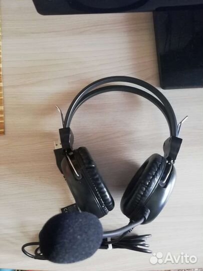 Проводные наушники с микрофоном USB