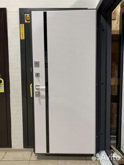 Морозоустойчивые двери