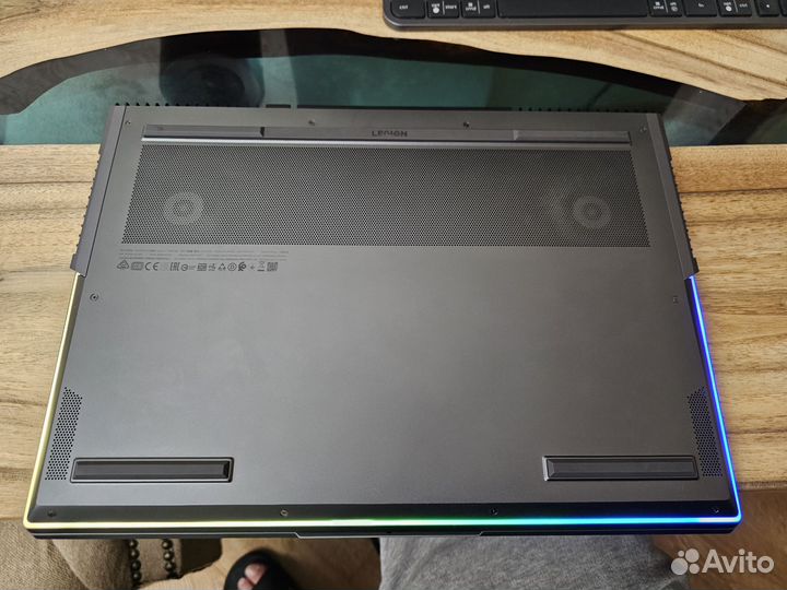 Ноутбук lenovo