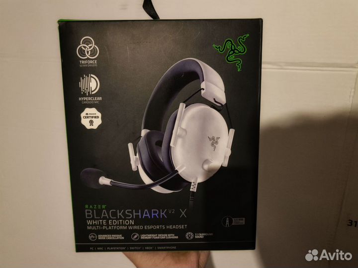 Игровые наушники Razer Blackshark V2 X, белый