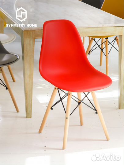 Стул для кухни красный в стиле eames