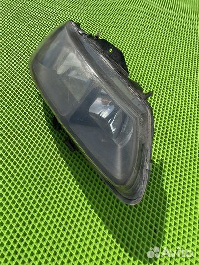 Фара правая рено лагуна 1